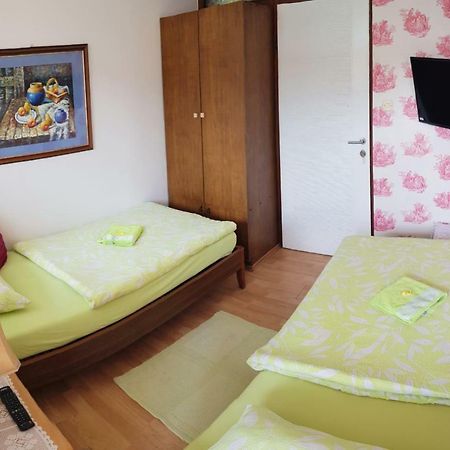 Hostel Pansion Lion Sarajevo Bagian luar foto