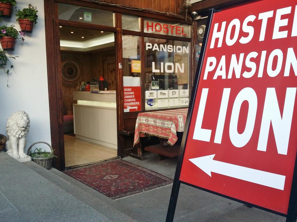 Hostel Pansion Lion Sarajevo Bagian luar foto