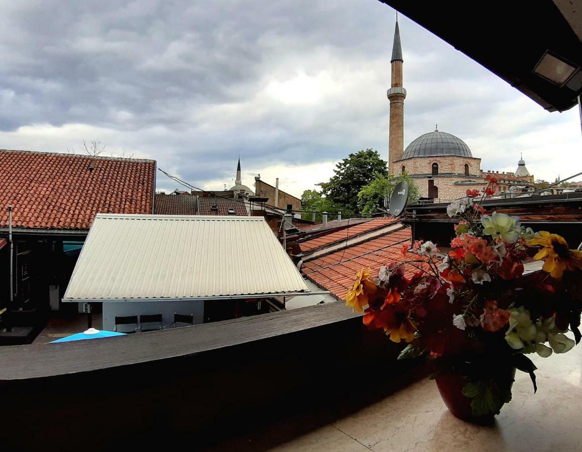 Hostel Pansion Lion Sarajevo Bagian luar foto