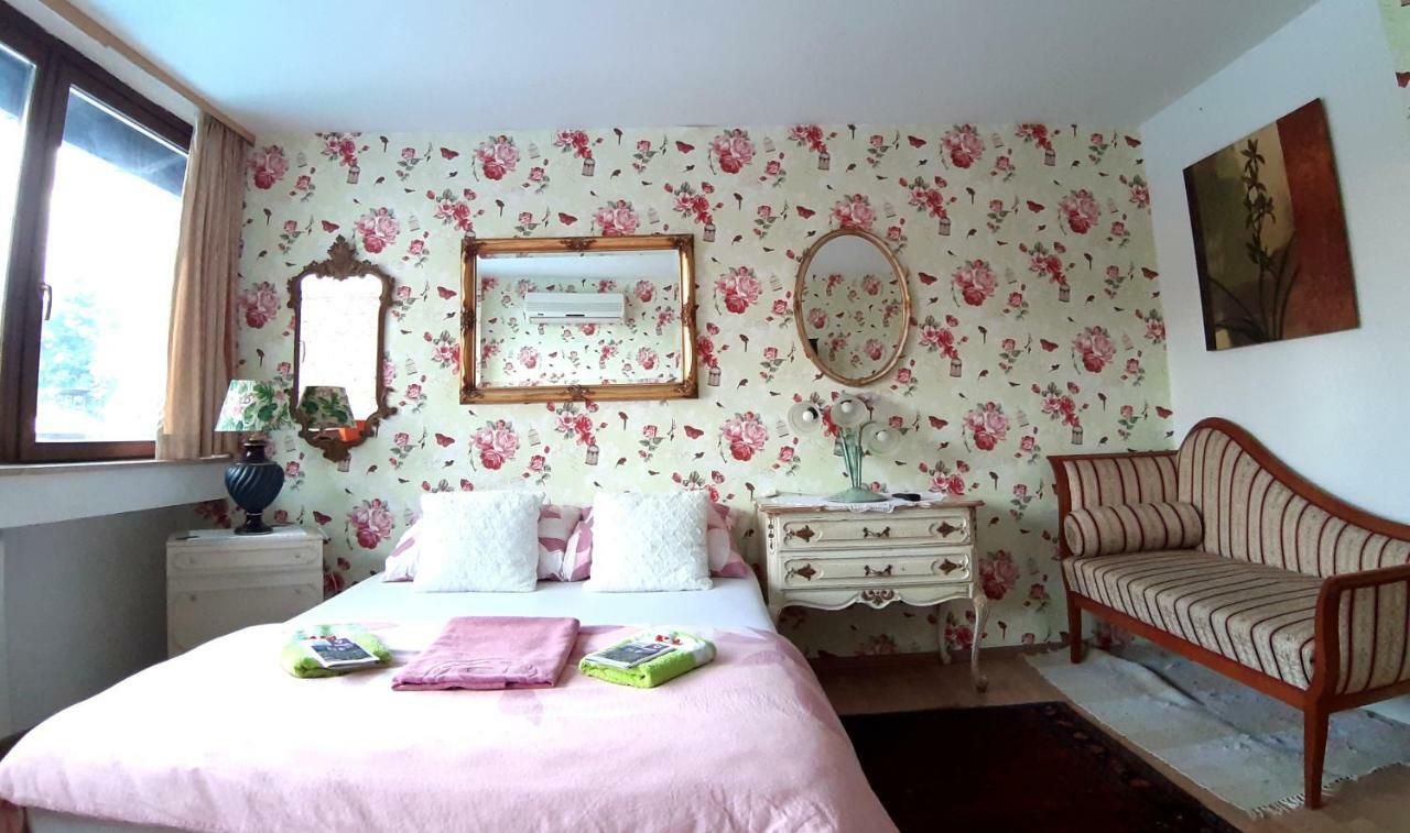 Hostel Pansion Lion Sarajevo Bagian luar foto