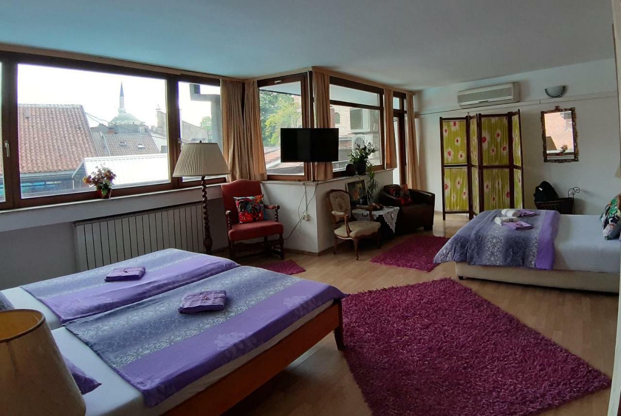 Hostel Pansion Lion Sarajevo Bagian luar foto