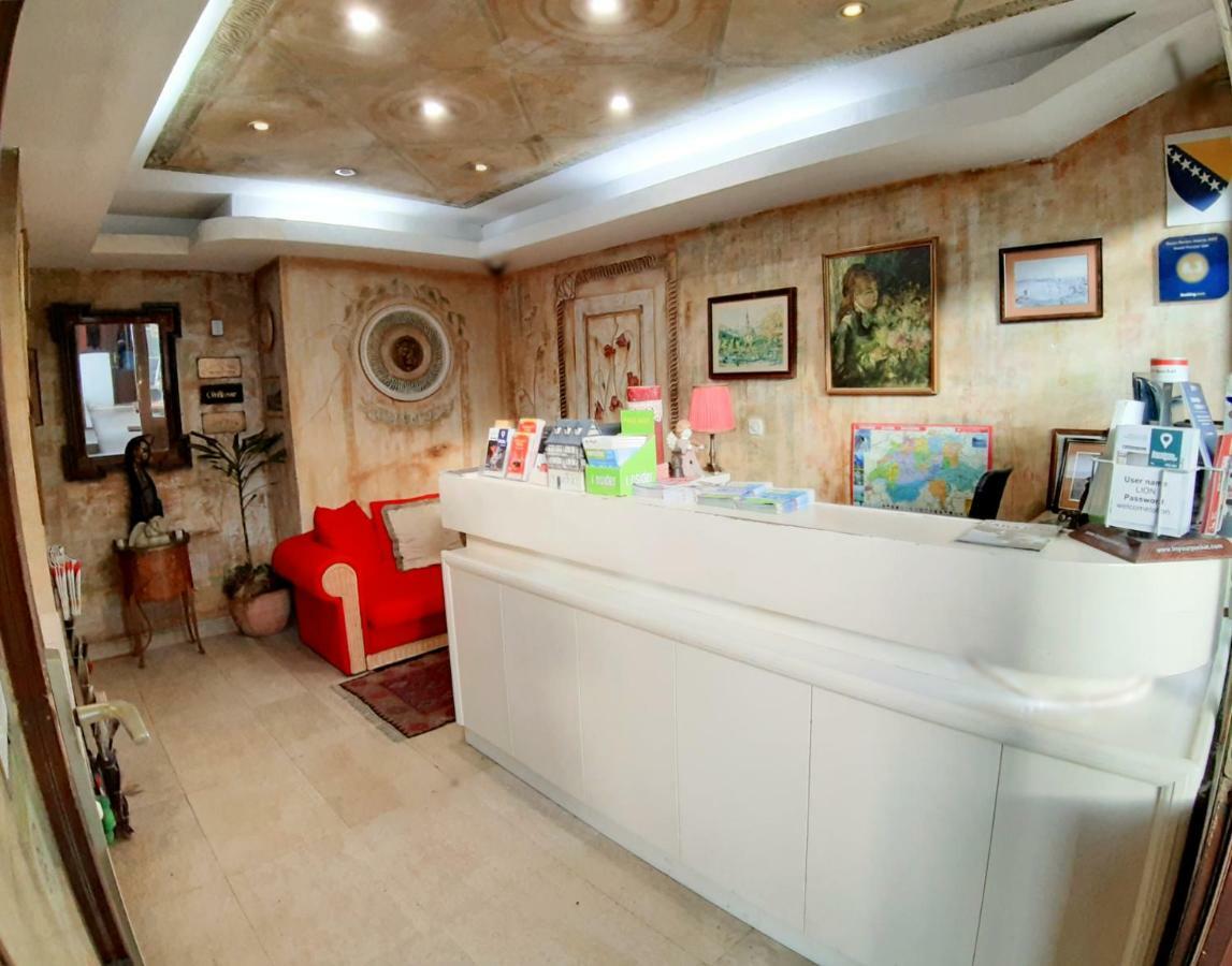 Hostel Pansion Lion Sarajevo Bagian luar foto